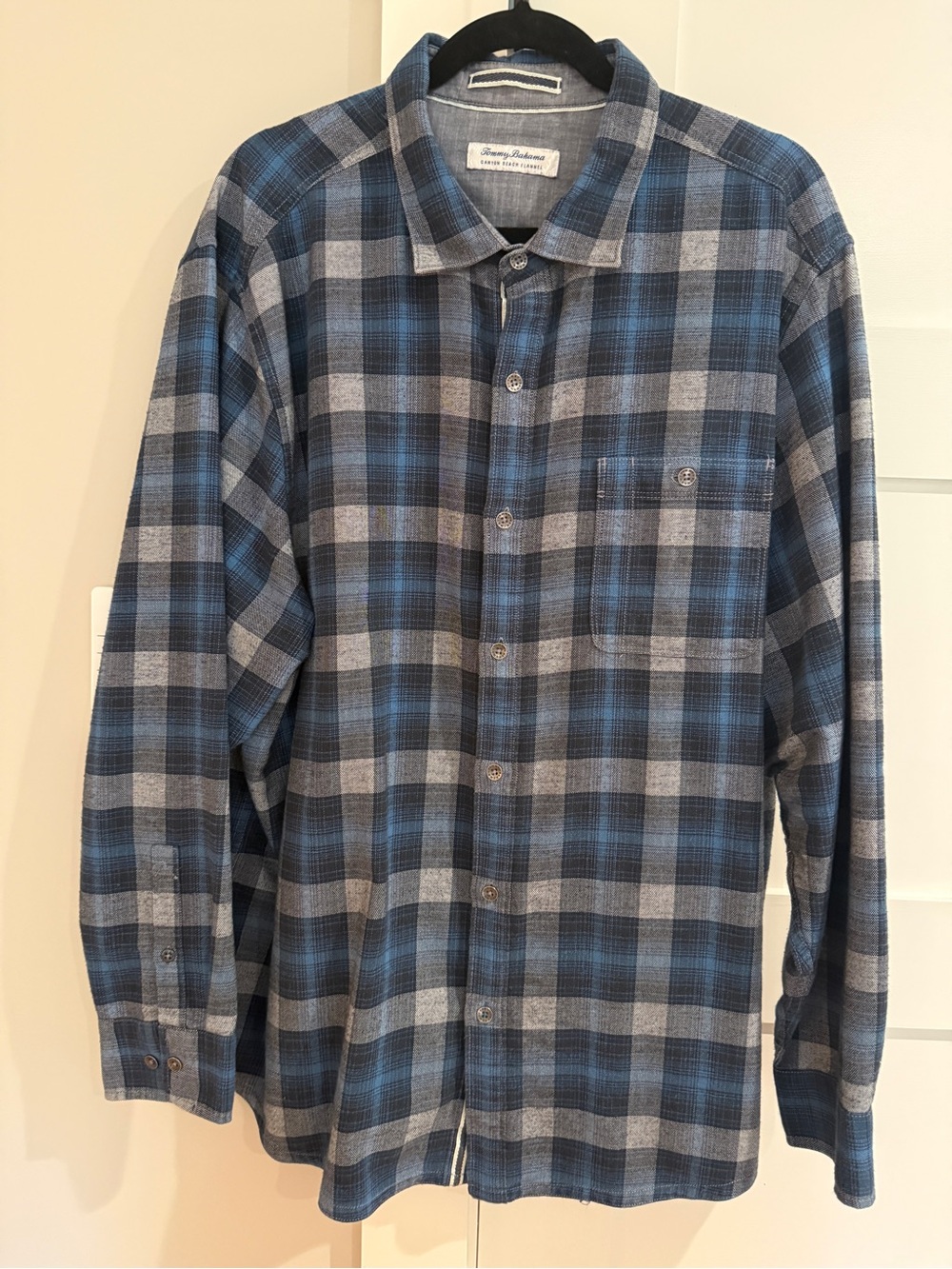 Tommy Bahama Canyon Beach Flannel Men XXL Blue Gray Plaid Button Down Shirt